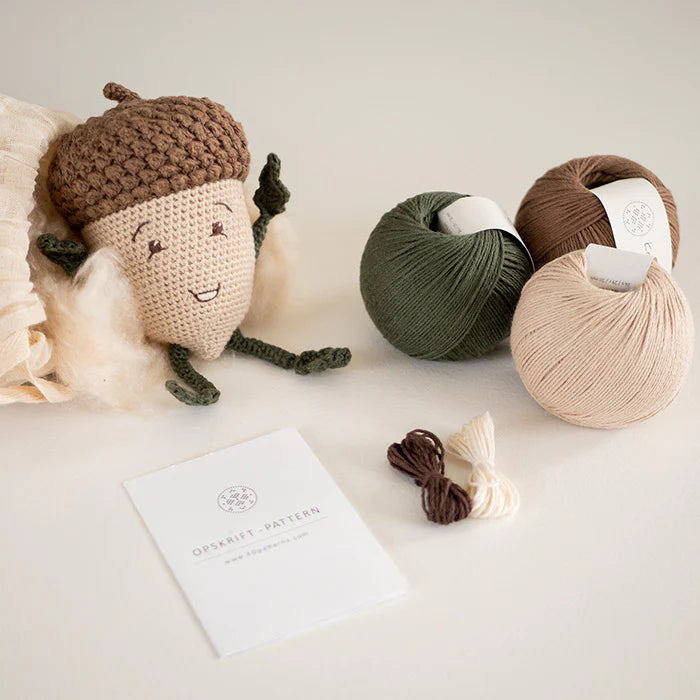 Little Acorn Hæklekit Krea deluxe